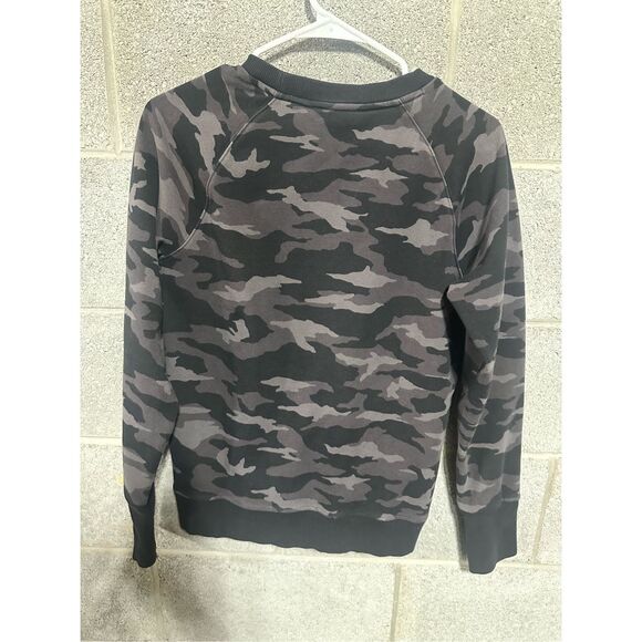 ATHLETA Triumph Camo Long Sleeve Crewneck Pullover Athletic Sweatshirt S - Picture 3 of 3